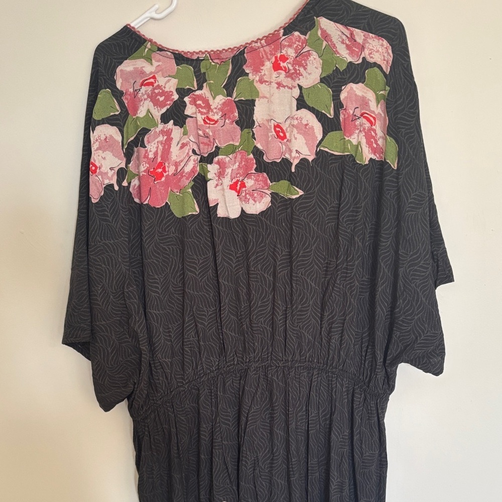 Anthropologie Black Floral Kimono Dress - Picture 5 of 10